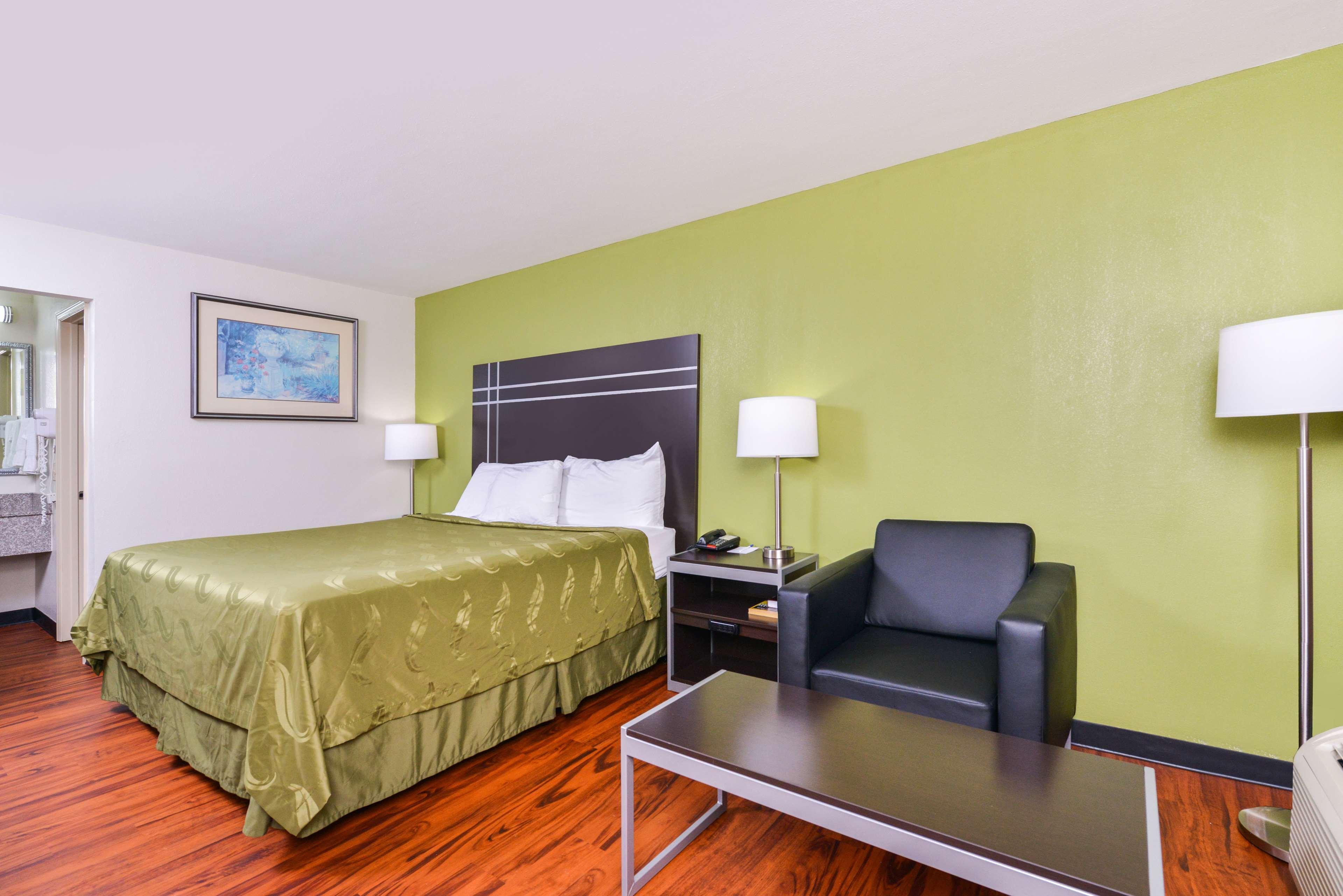 Americas Best Value Inn-Nashville/Airport South Eksteriør billede