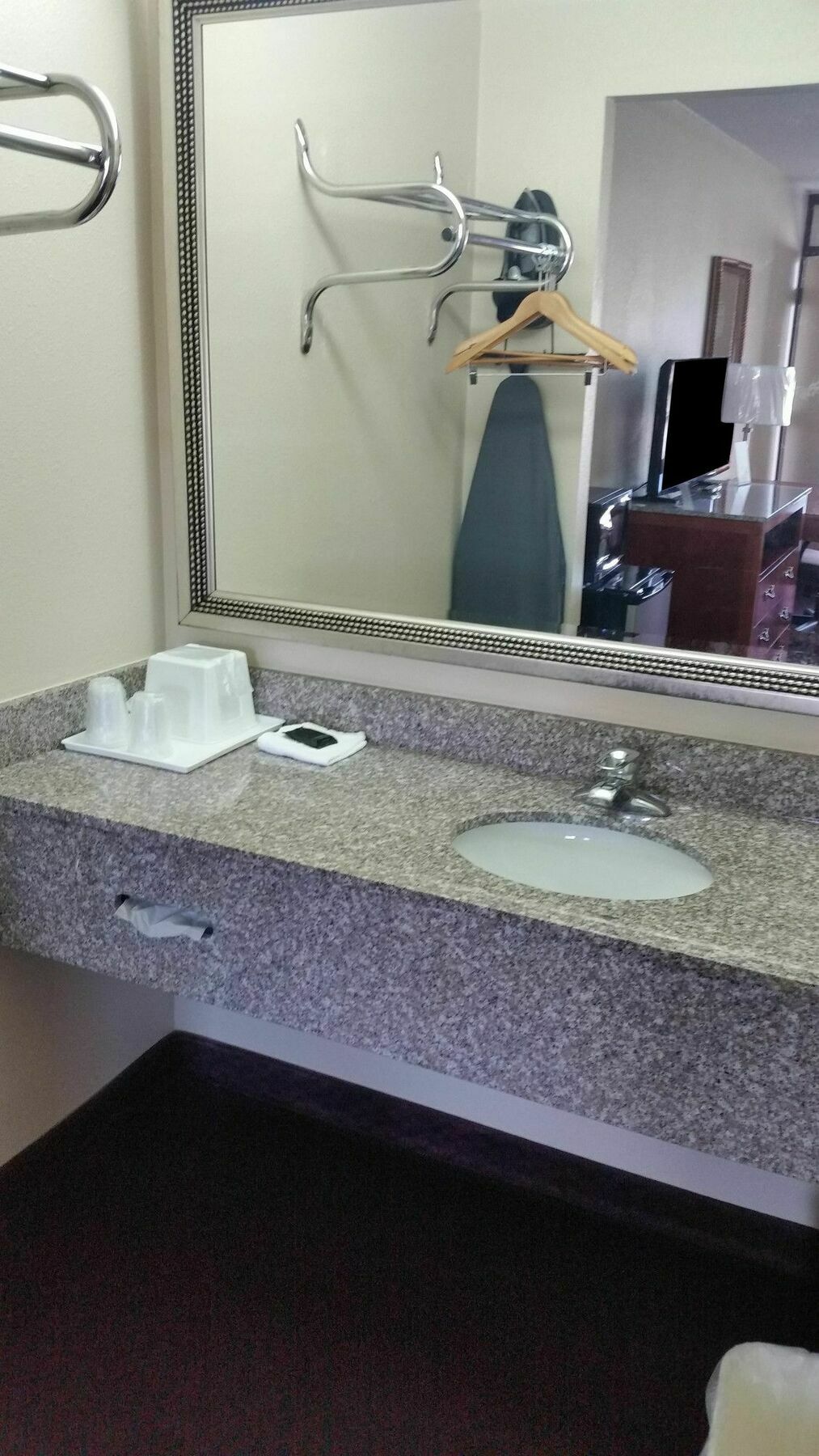 Americas Best Value Inn-Nashville/Airport South Eksteriør billede